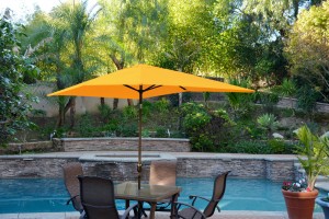 6.5FT x 10FT Aluminum Patio Market Umbrella Tilt with Crank - Yellow Fabric/Champagne  Pole