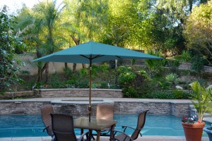 6.5FT x 10FT Aluminum Patio Market Umbrella Tilt with Crank - Turquoise Fabric/Champagne  Pole