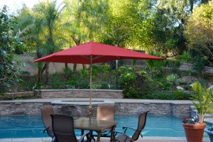 6.5FT x 10FT Aluminum Patio Market Umbrella Tilt with Crank - Burgundy Fabric/Bronze Pole