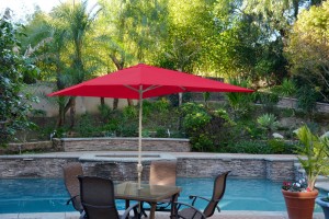6.5FT x 10FT Aluminum Patio Market Umbrella Tilt with Crank - Red Fabric/Grey Pole