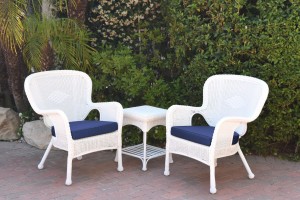 Windsor White Wicker Chair And End Table Set With Chair Cushion